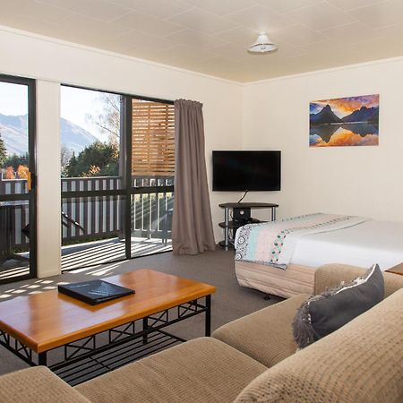 Ride Base Wanaka Apartments Eksteriør bilde