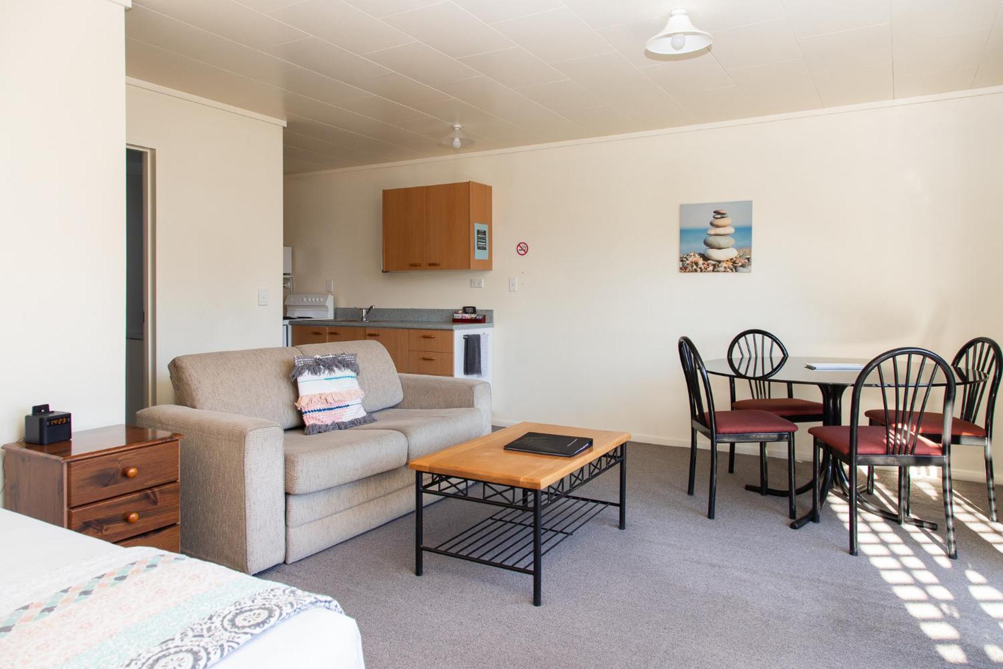 Ride Base Wanaka Apartments Eksteriør bilde