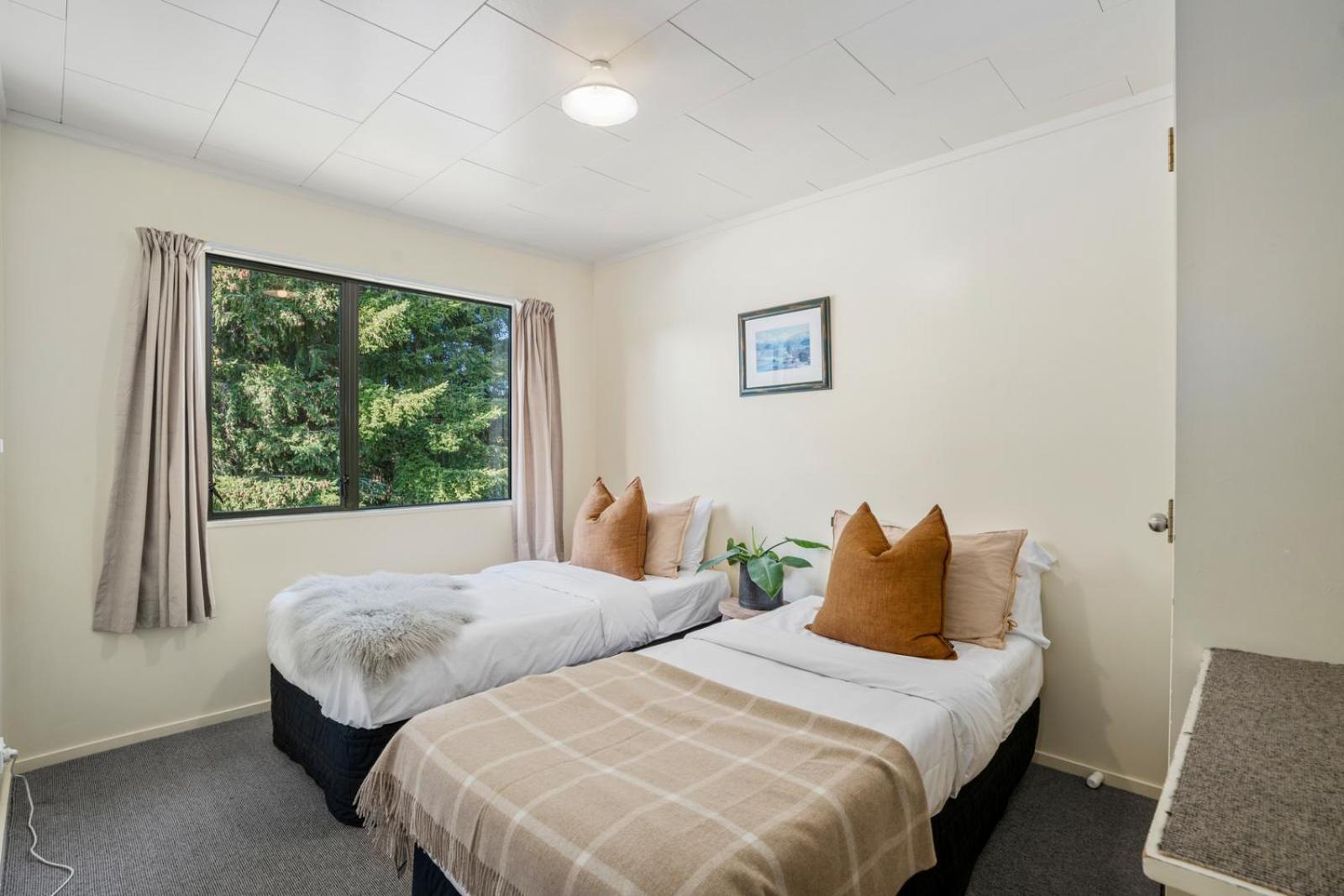 Ride Base Wanaka Apartments Eksteriør bilde