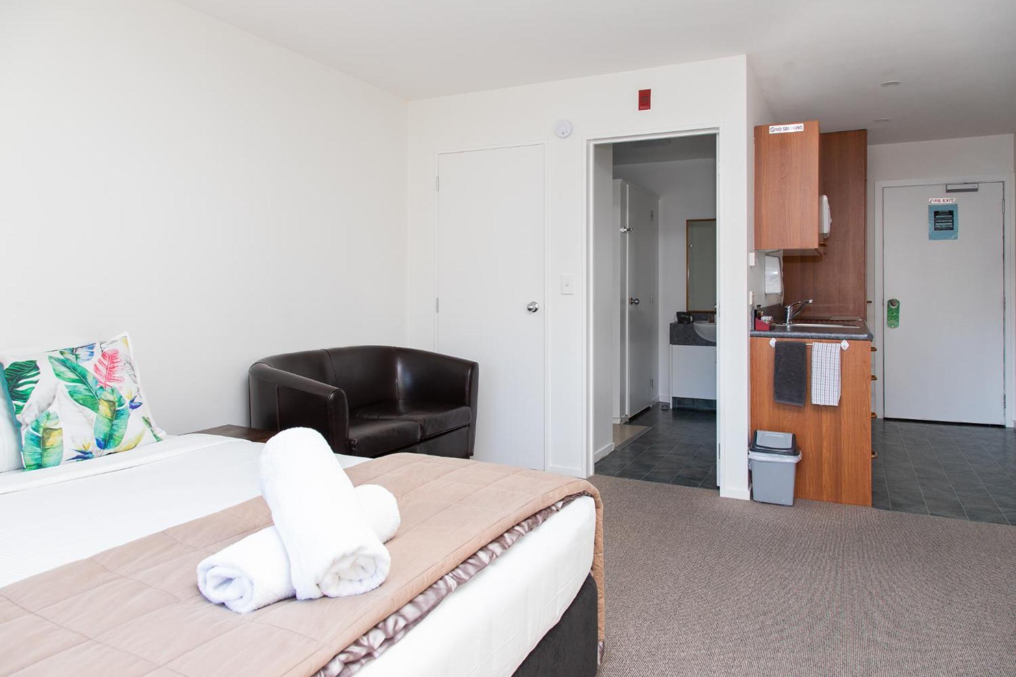 Ride Base Wanaka Apartments Eksteriør bilde