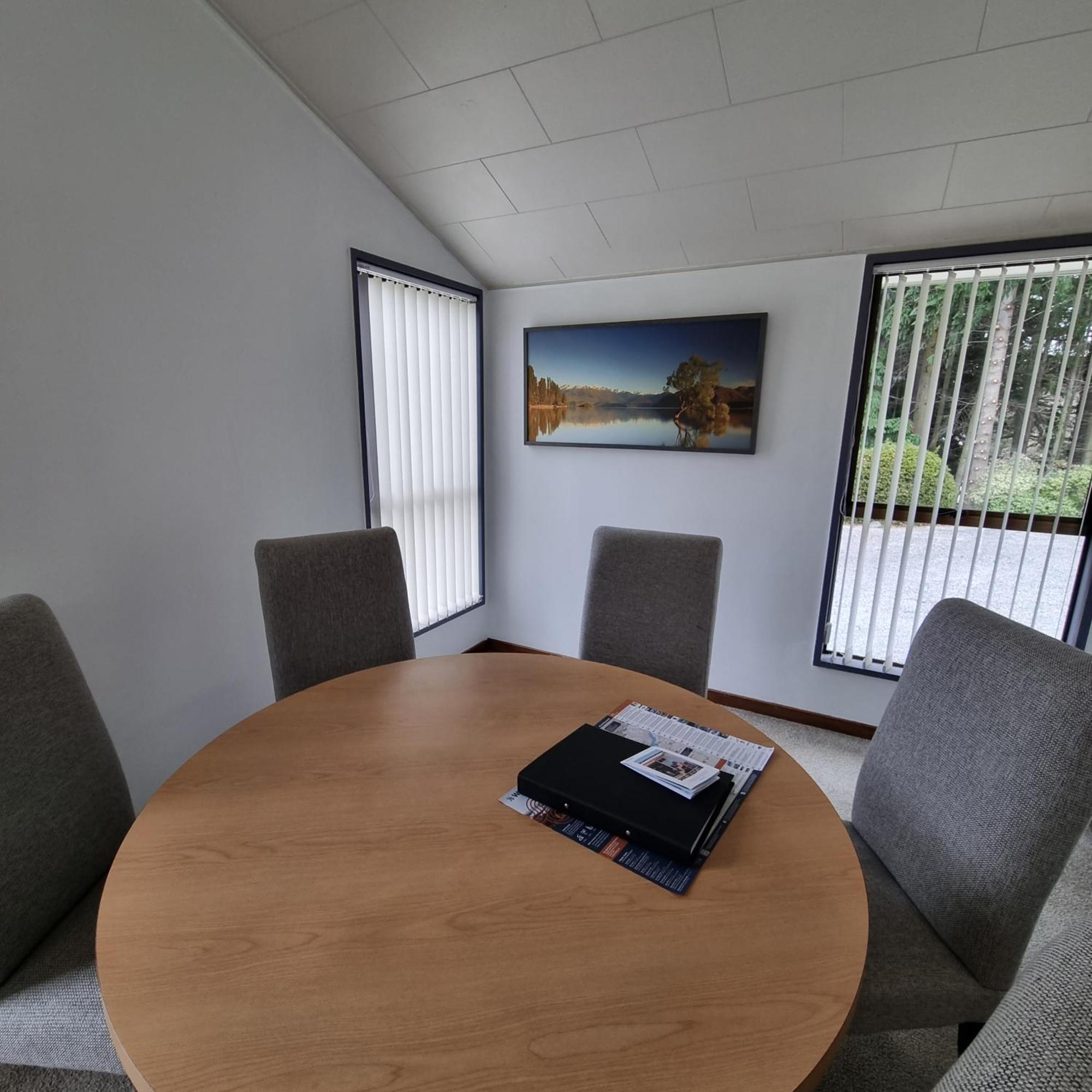 Ride Base Wanaka Apartments Eksteriør bilde