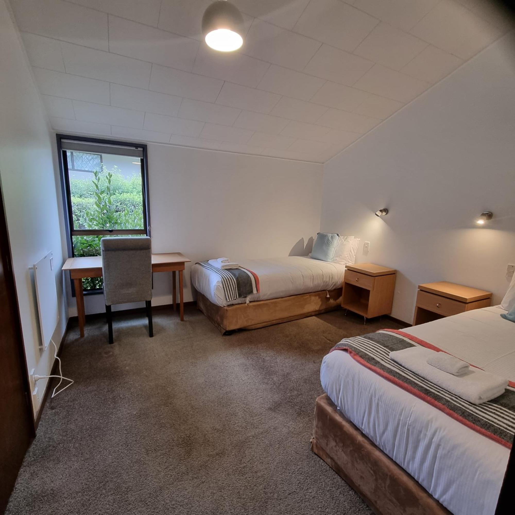 Ride Base Wanaka Apartments Eksteriør bilde